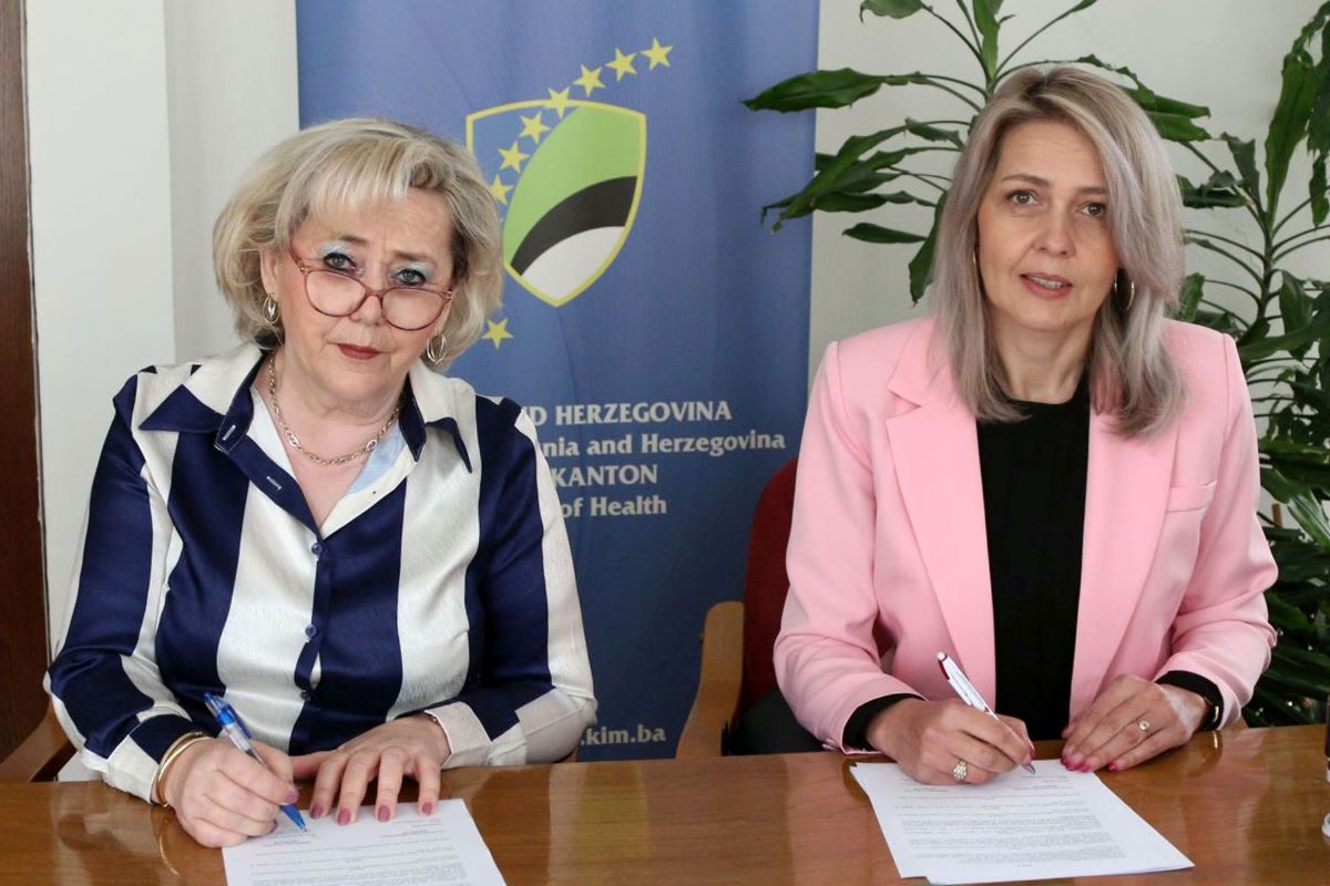 Ministrica zdravstva TK potpisala ugovore za podršku programu dobrovoljnog davalaštva krvi