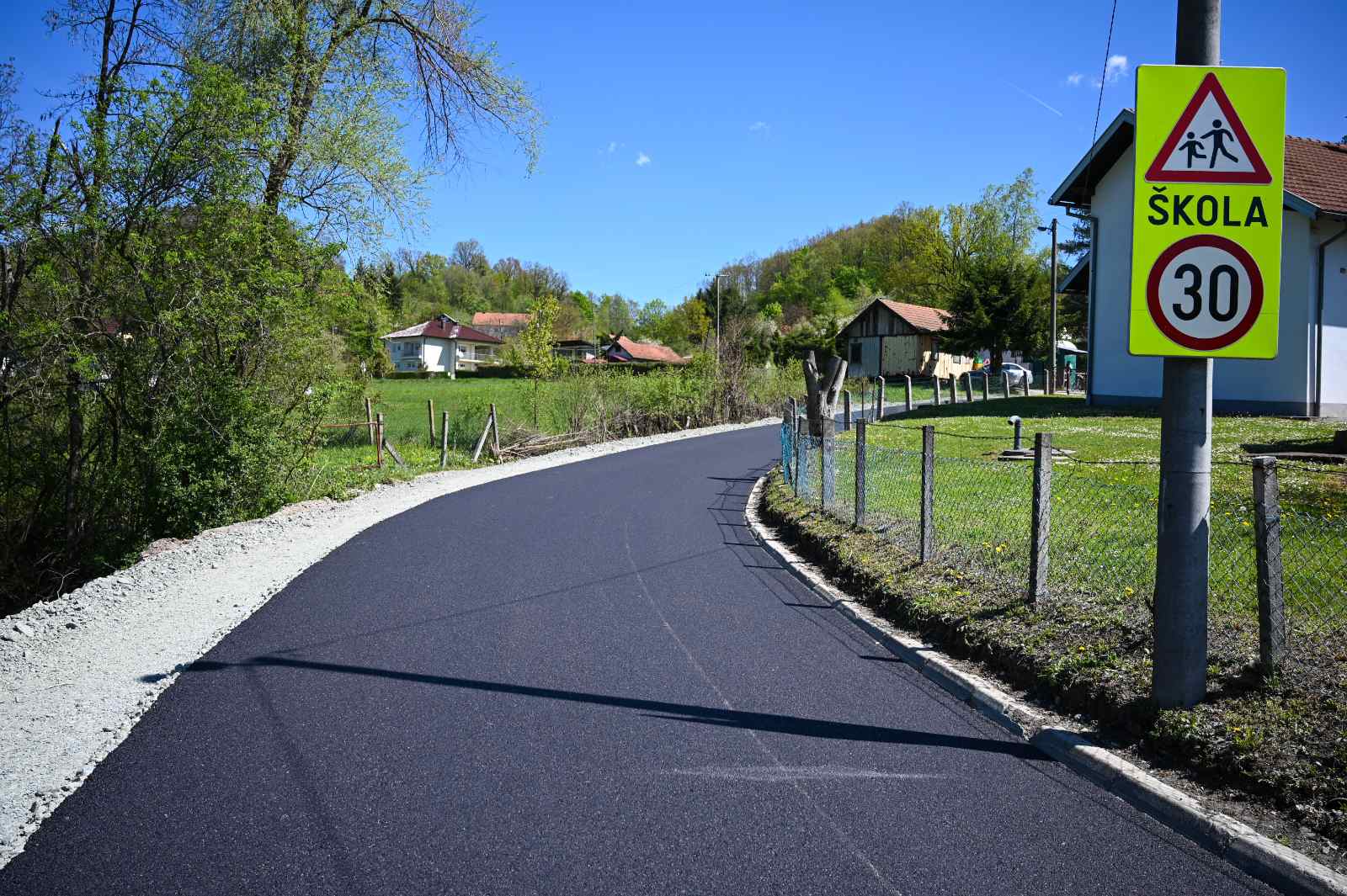 Završena sanacija lokalnog puta u Dragunji