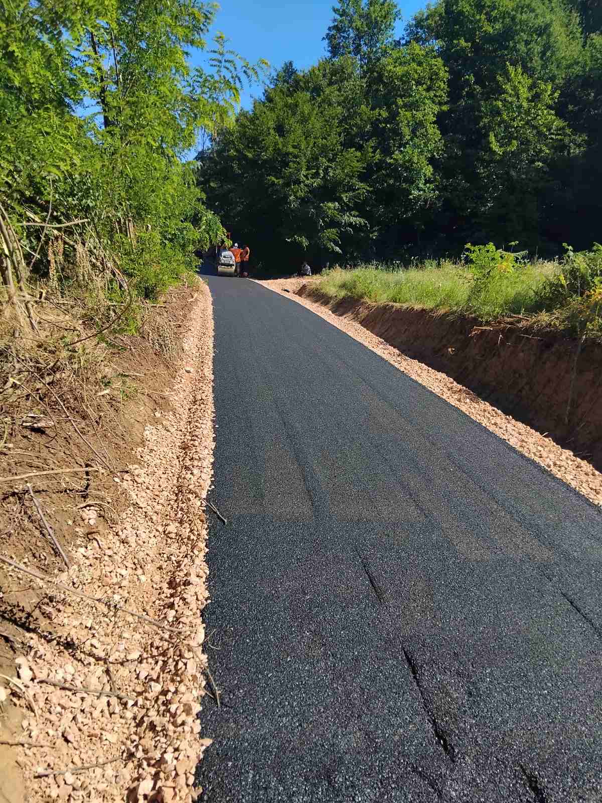 Unapređenje putne infrastrukture: Završava se sanacija puta u Mjesnoj zajednici Gornja Lipnica