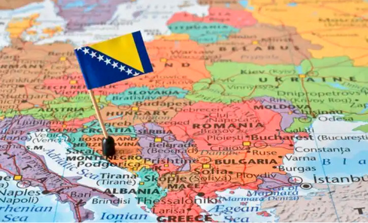 Piše: dr. sc. Suadin Strašević: Visoki predstavnik – američko ili francusko pitanje?