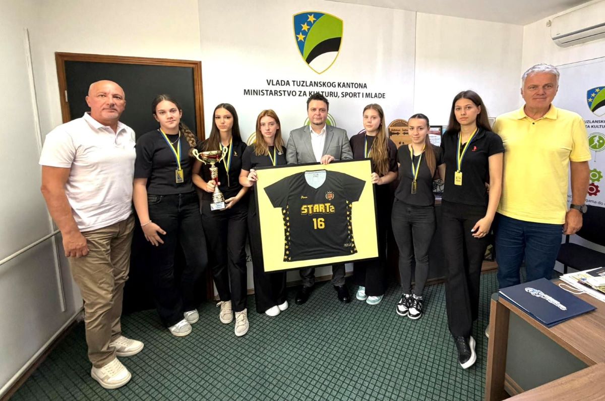 Ministar Gazdić primio nove članice Premijer lige BiH u košarci za žene – KK STARTz