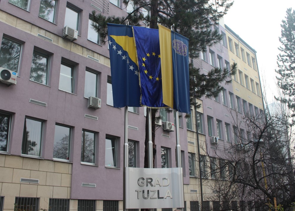 Grad Tuzla dodijelio 134 Nagrade za ostvaren natprosječan uspjeh učenika, studenata i sportista sa područja grada Tuzle