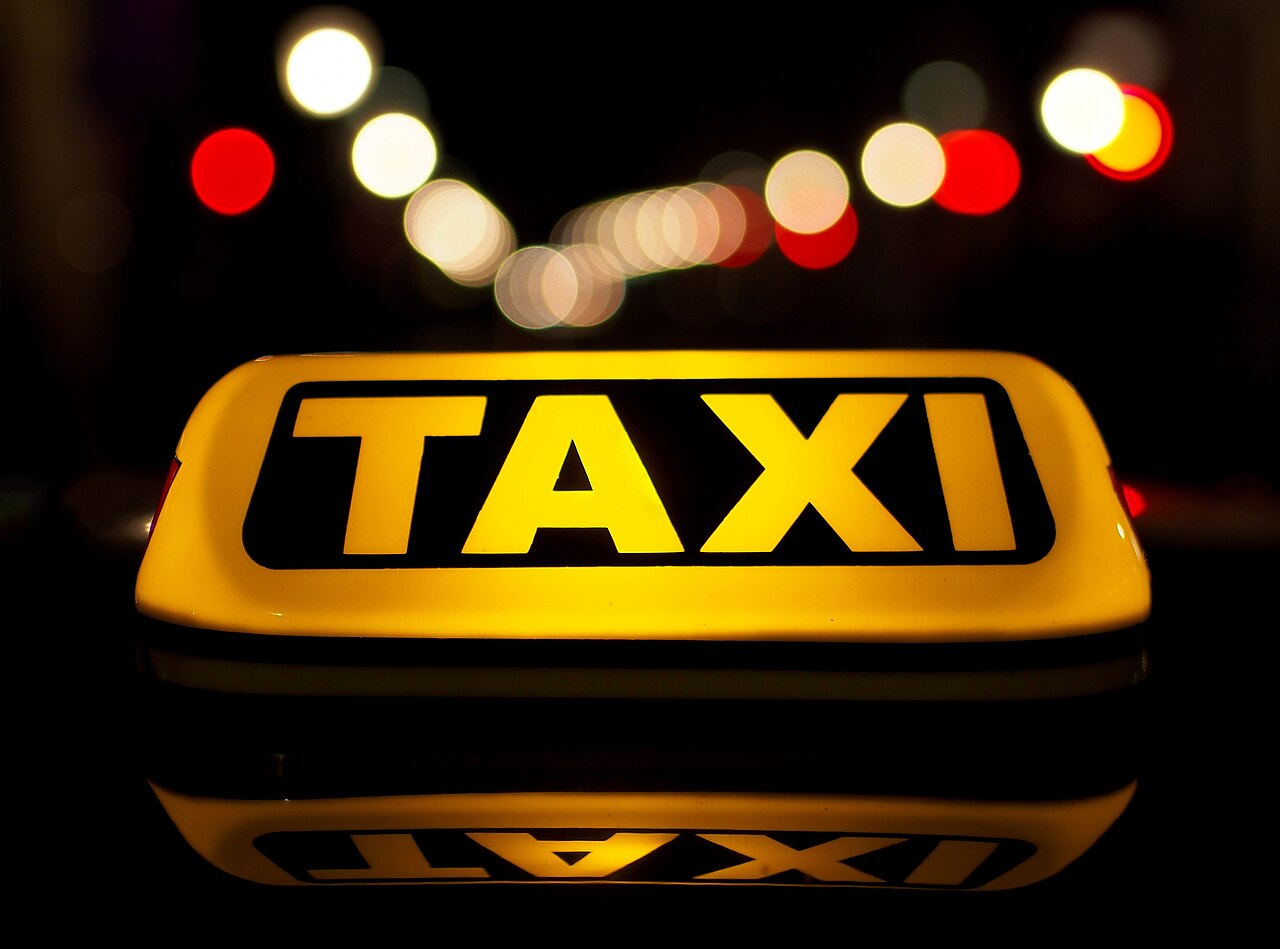 Saopštenje Grada Tuzle povodom protesta i zahtjeva Udruženja Tuzla-Taxi Tuzla