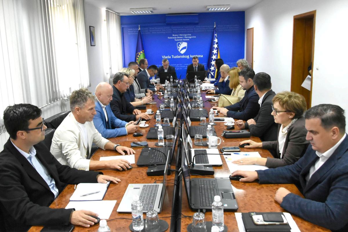 Vlada TK osigurava uvezivanje staža za 48 radnika šest privrednih društava